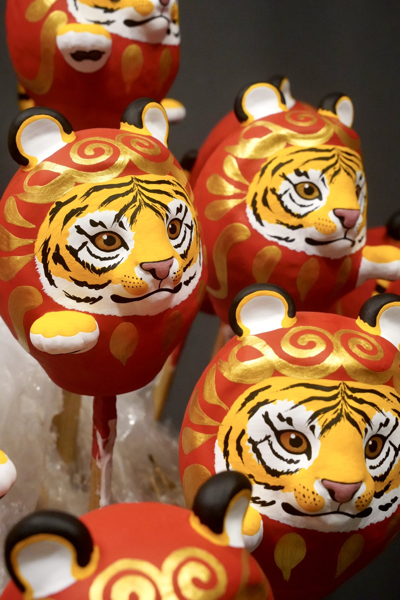 金の座布団付き！】だるま屋るもん 寅 虎 とら だるま 【公式通販】