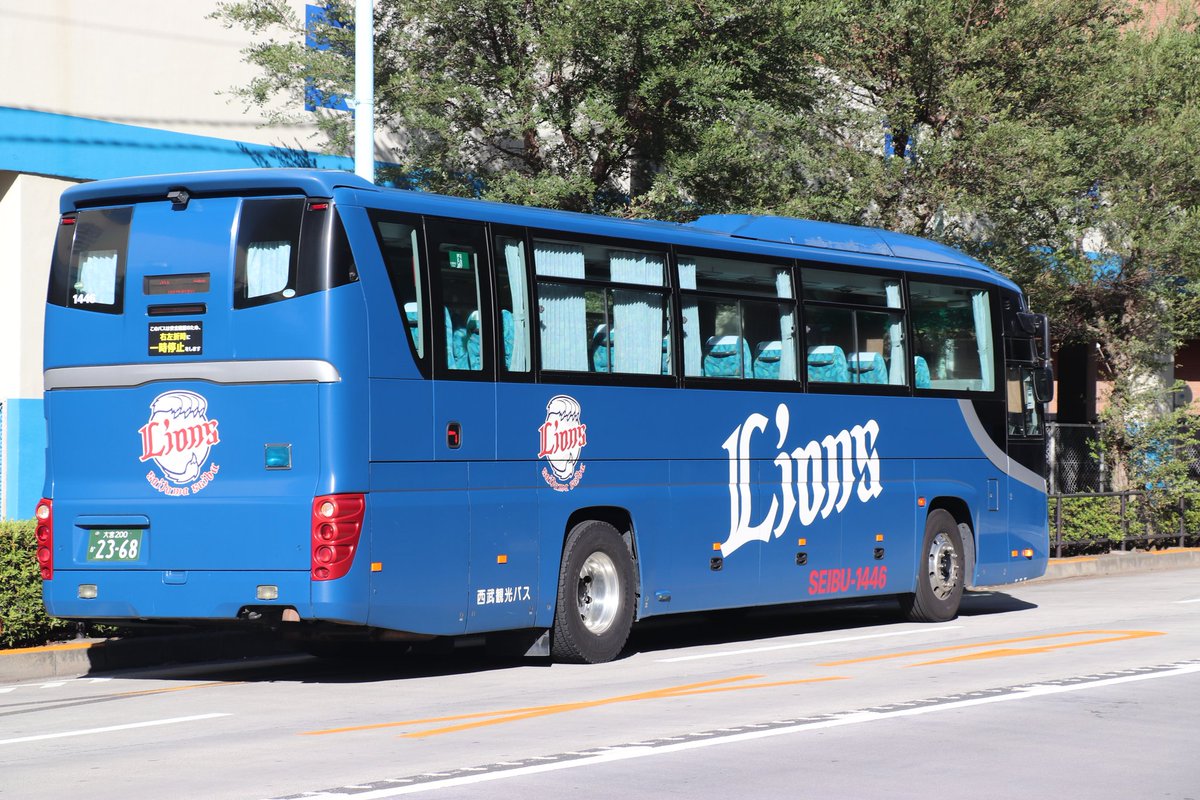 富士山駅から池袋まで乗車した西武バスの高速バスです。中央道と首都高