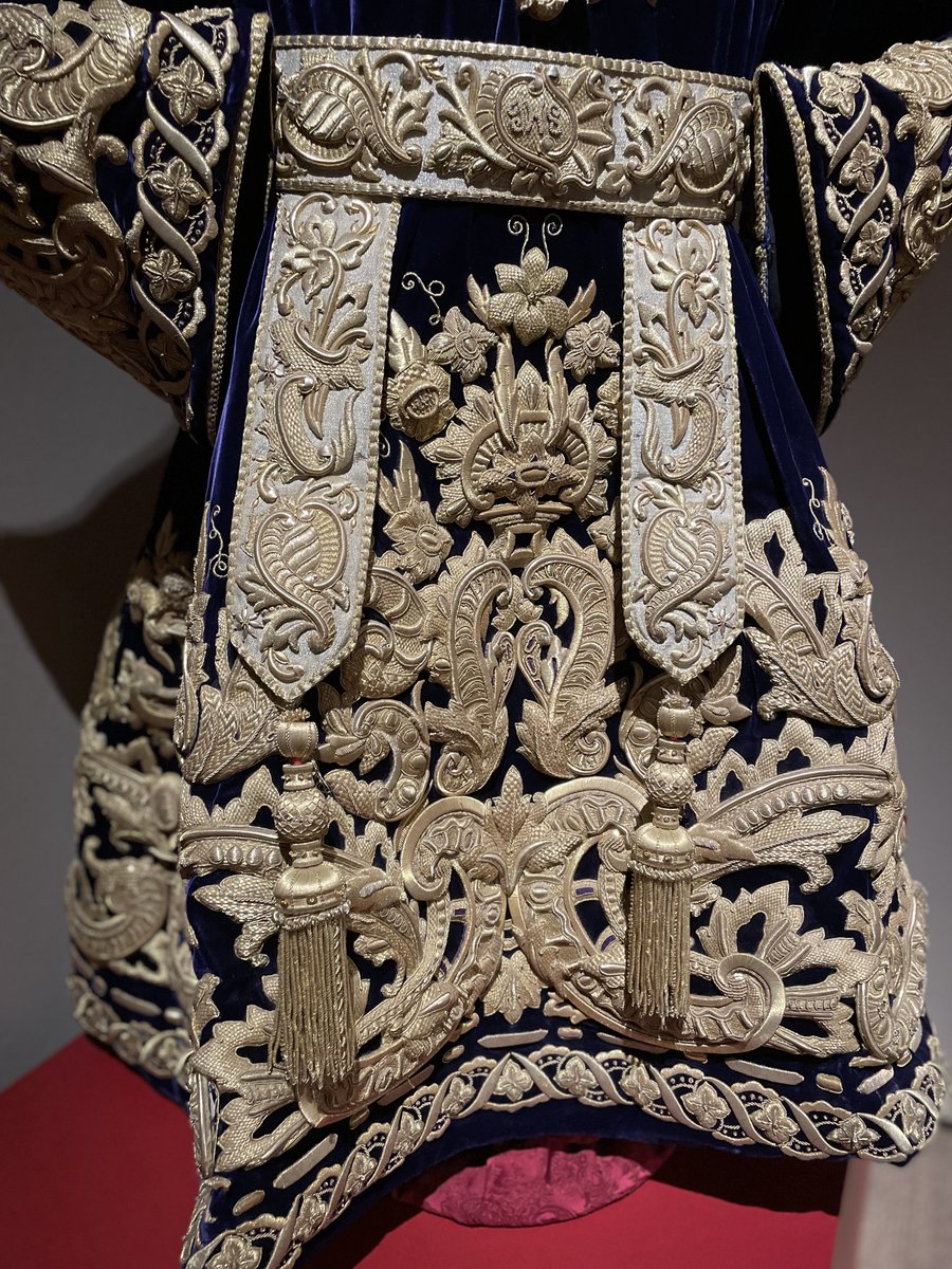 La túnica de salida de Nuestro Padre Jesús Orando en el Huerto, de Manolo Mendoza y Salvador Aguilar.