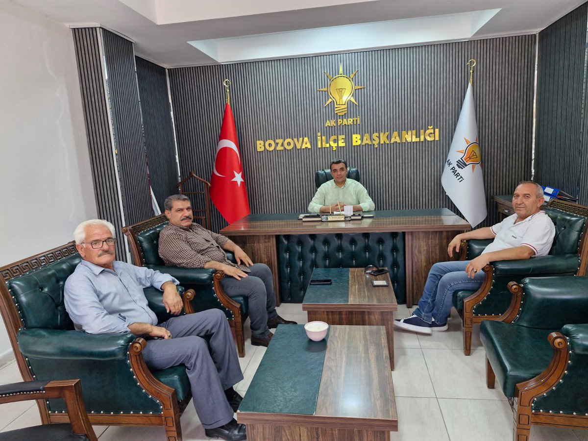 Önceki dönem İl Başkanımız <a href="/adelioglu63/">Ali ihsan Delioğlu</a> ,
İlçe Başkanımız <a href="/avmehmetakgun/">Mehmet Akgün</a>’ ü İlçe Başkanlığımızda ziyaret etti.Nazik ziyaretlerinden dolayı kendisine teşekkür ederiz.

<a href="/RTErdogan/">Recep Tayyip Erdoğan</a> <a href="/Akparti/">AK Parti</a>  <a href="/bybekirbozdag/">Bekir  Bozdağ</a> 
<a href="/efkanala/">Efkan Âlâ</a> <a href="/mustafaelitas/">Mustafa Elitaş</a> <a href="/Hayati_Yazici/">Hayati Yazıcı</a> <a href="/abuyukgumus/">Ahmet Büyükgümüş</a> <a href="/aliihsanyavuz54/">Ali İhsan YAVUZ</a>