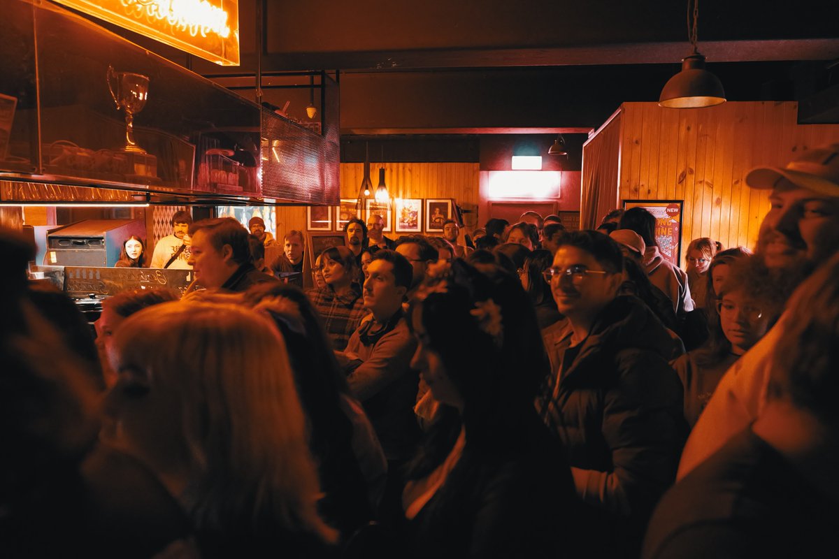 8BitElliott (@8bitelliott) on Twitter photo PAX AUS Melbourne meetup photo dump. Always a fun time. It was great to see everyone 
pt.1 (I did my best with tagging people) PAX AUS Melbourne meetup photo dump. Always a fun time. It was great to see everyone 
pt.1 (I did my best with tagging people)