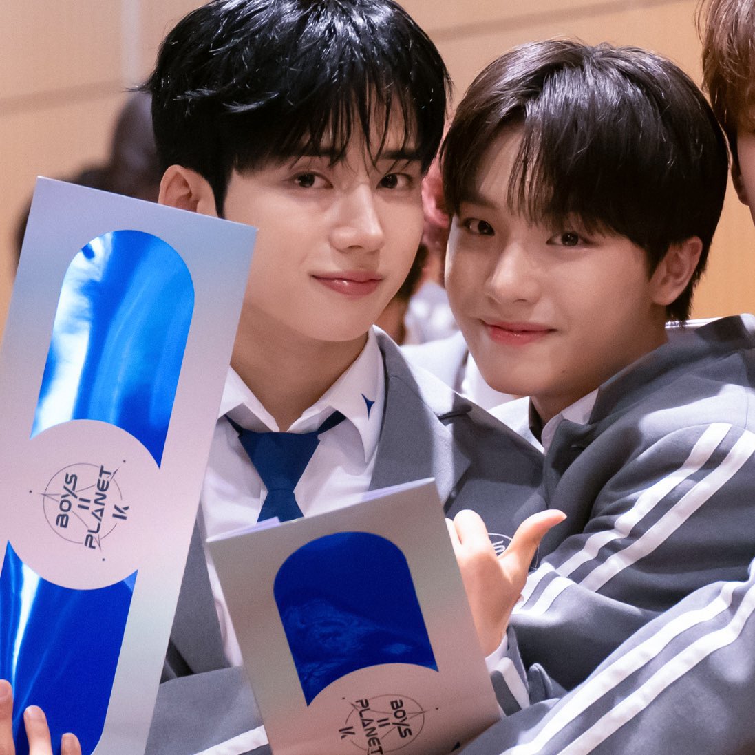 ずっと思ってたんですけど、盛れないで有名なボイプラ公式写真