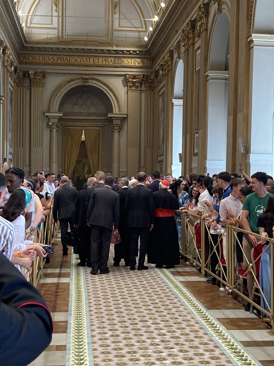 Mgr Matthieu Rougé (@mgrmrouge) on Twitter photo Magnifique rencontre entre les jeunes jubilaires #catéchumènes ou #néophytes français et <a href="/Pontifex_fr/">Pape Léon XIV</a> dans un climat de joie, de paix, de profondeur et de simplicité. Et premier discours de <a href="/Pontifex_fr/">Pape Léon XIV</a> en - excellent - français ! <a href="/92catholique/">Diocèse de Nanterre</a> Magnifique rencontre entre les jeunes jubilaires #catéchumènes ou #néophytes français et <a href="/Pontifex_fr/">Pape Léon XIV</a> dans un climat de joie, de paix, de profondeur et de simplicité. Et premier discours de <a href="/Pontifex_fr/">Pape Léon XIV</a> en - excellent - français ! <a href="/92catholique/">Diocèse de Nanterre</a>