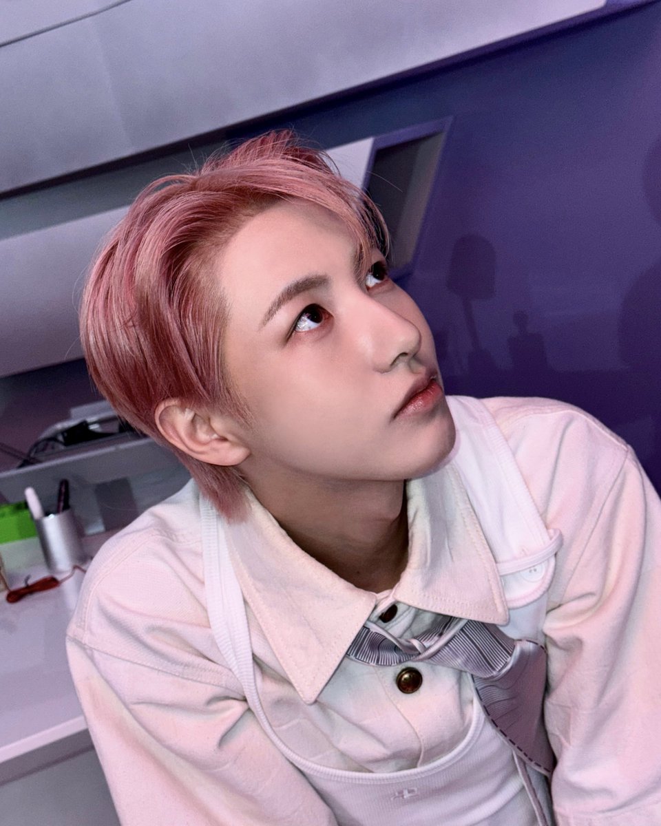 NCTsmtown_DREAM's tweet image. Space-time

#RENJUN #NCTDREAM 
#CHILLER #NCTDREAM_CHILLER
