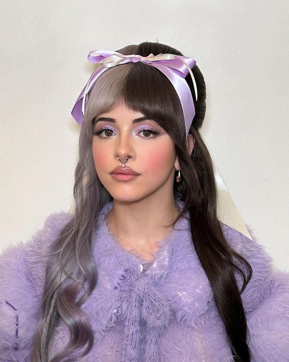 Melanie Martinez’s History of Hypocrisy - a thread 🪡