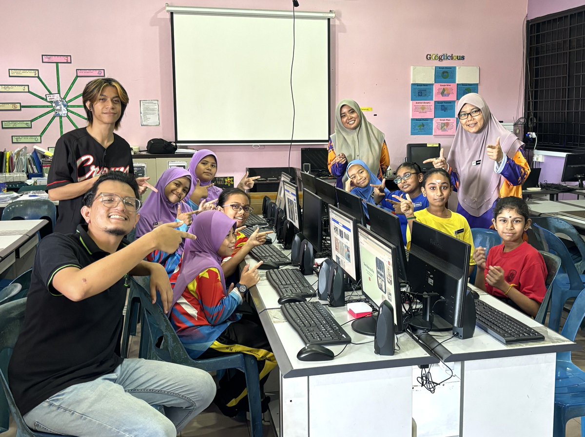 pscpenang's tweet image. 5 More MakerLab@Schools in 2025!🚀 

We’re thrilled to share that 5 more MakerLabs have been set up in schools this year — bringing hands-on learning and innovation to even more classrooms across Penang! 

#MakerLab #pscpen