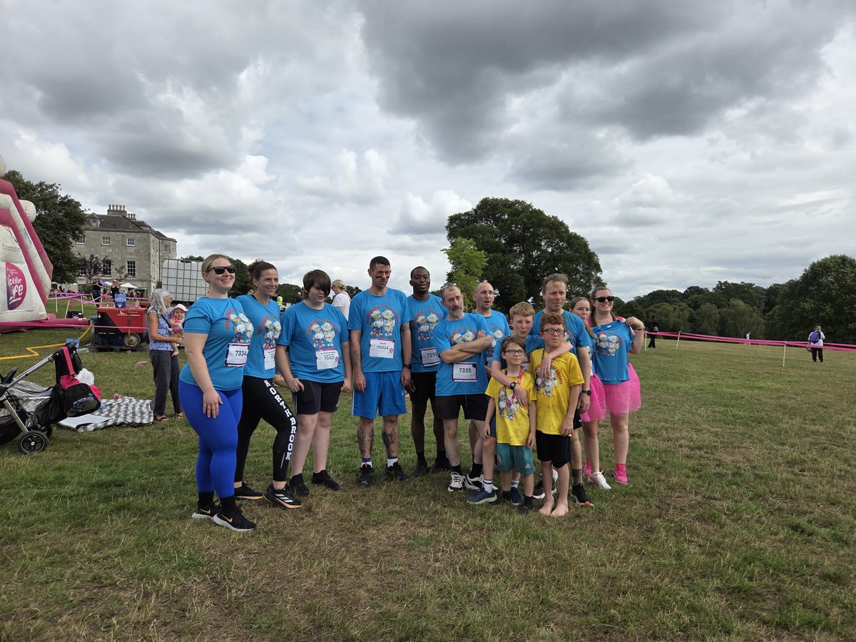 BrannanM's tweet photo. Joined my boys &amp; their judo club to do 5k mud #raceforlife

Club member recently recovered from cancer, so meaningful shared event (plus personal experiences of cancer).

Any pennies welcome at 
https://t.co/NOR7MOh6UF https://t.co/HWpiosq8WM
