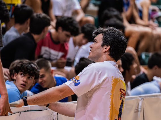 p_raminhos's tweet image. Teach, observe, intervene. 🏀📚
Young athletes ready to learn and improve.
A solid week at CB Carlos Seixas — focus, effort, and the will to grow. 💪🏻👍🏻

#basketballtraining #basketballskills #youthbasketball #basketballcamp #basketballdevelopment #basketballneverstops #pontedesor