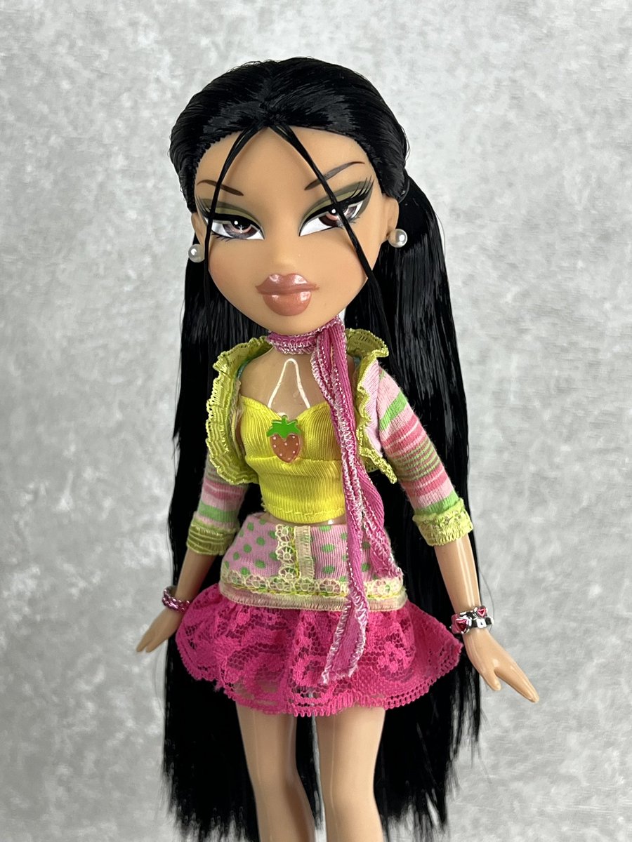 Cloe and Jade 🦋🍭I’m obsessed with these repaints!