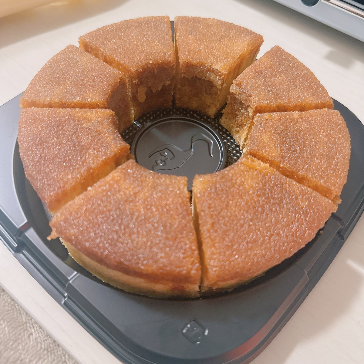 マダムシンコのバームクーヘン(*´༥`*)ŧ‹”ŧ‹” うまうますぎる(*´༥