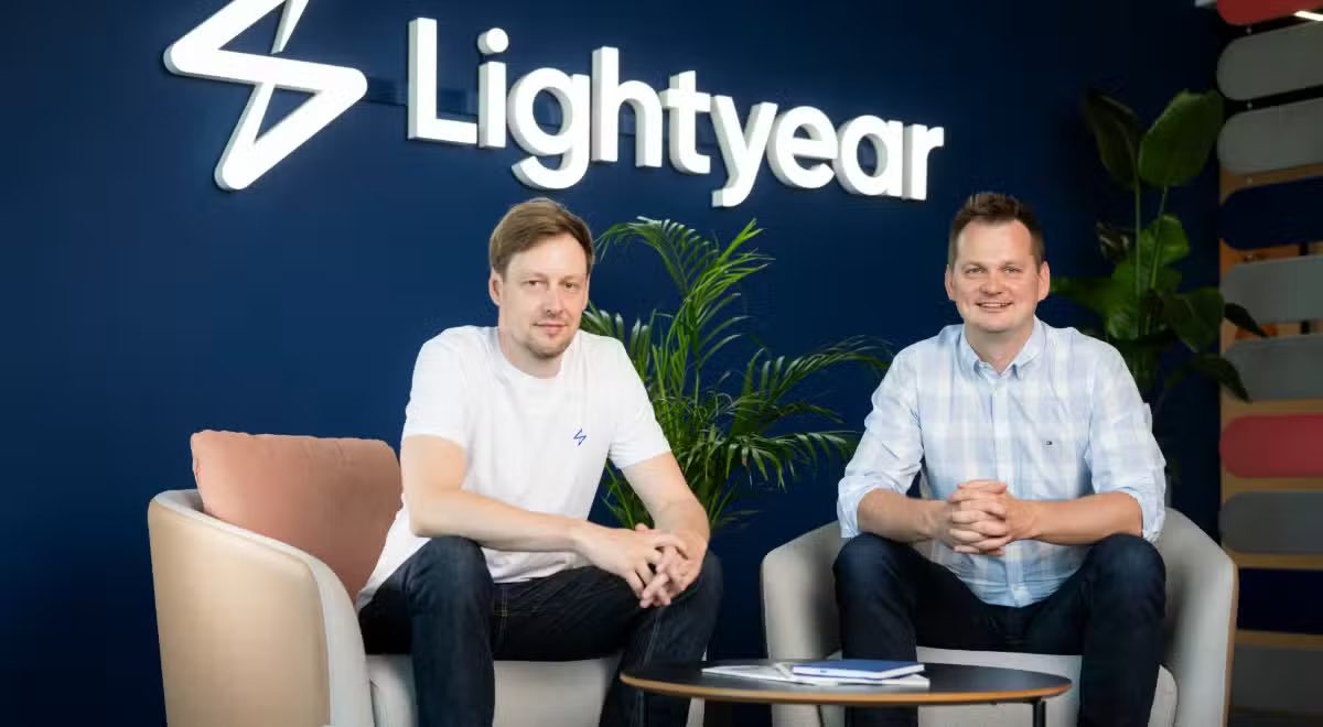 ComBoca (@comboca_) on Twitter photo 🚀 La #fintech <a href="/go_lightyear/">Lightyear</a> cierra una ronda de 19,5 millones de euros para impulsar su expansión en mercados como España y el desarrollo de producto
✏️ theofficer.es/lightyear-rond… en <a href="/EsTheOfficer/">The Officer</a> por <a href="/malagona/">Patricia Malagón</a> 🚀 La #fintech <a href="/go_lightyear/">Lightyear</a> cierra una ronda de 19,5 millones de euros para impulsar su expansión en mercados como España y el desarrollo de producto
✏️ theofficer.es/lightyear-rond… en <a href="/EsTheOfficer/">The Officer</a> por <a href="/malagona/">Patricia Malagón</a>