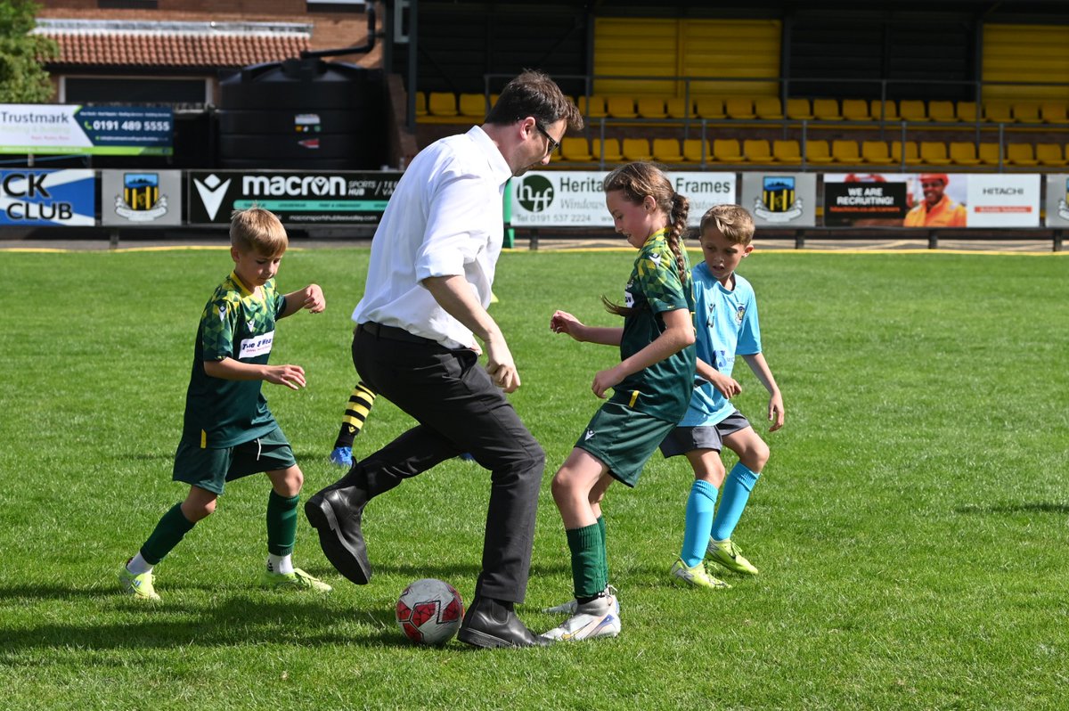 AlexJJNorris's tweet photo. Following the Lionesses' inspiring performance on Sunday, I was delighted to visit Hebburn Football Club to see first-hand how we're investing in grassroots football across South Tyneside.

We are spreading growth and investment more fairly across the country. https://t.co/haEz0Q198d