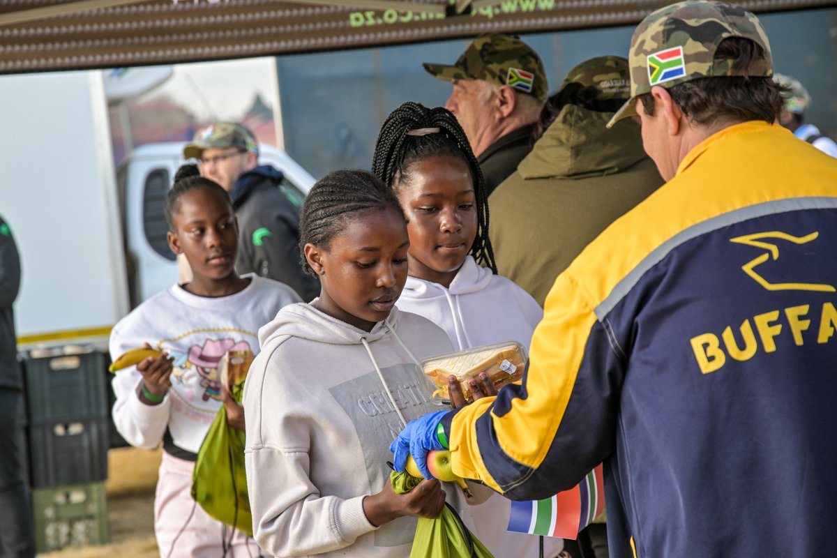 BUFFALO COURIERS tweet media