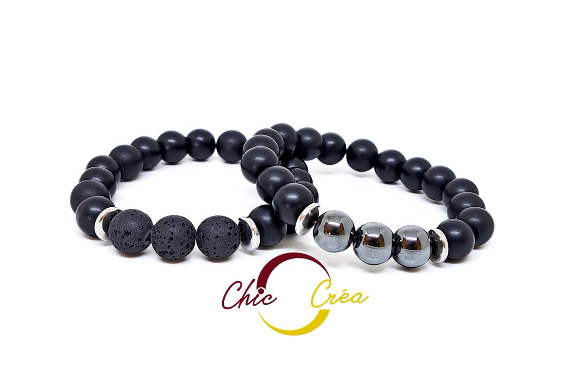 ChicCrea's tweet photo. [BRACELETS BOSS]

S'il y a un modèle de bracelet qui peut se vanter d'être le best seller à la boutique, c'est bien le modèle boss.

3.000f seulement, mais le style de ça !  Ouais, ça fait même. 😌

229 0166122547 

#chiccrea #bracelet #pierresnaturelles #handmade #MadeInBenin https://t.co/7HQJij5cWA