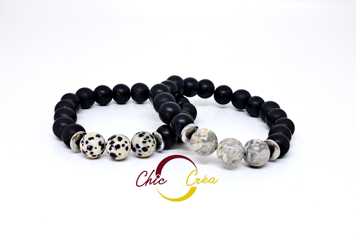 ChicCrea's tweet photo. [BRACELETS BOSS]

S'il y a un modèle de bracelet qui peut se vanter d'être le best seller à la boutique, c'est bien le modèle boss.

3.000f seulement, mais le style de ça !  Ouais, ça fait même. 😌

229 0166122547 

#chiccrea #bracelet #pierresnaturelles #handmade #MadeInBenin https://t.co/7HQJij5cWA