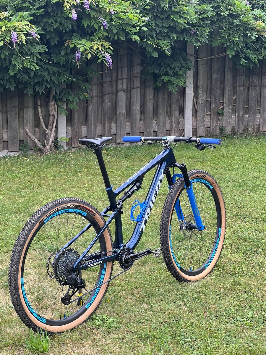 New suspension MTB. New adventures. Coming soon.  🚨🚵‍♂️

#mtb #mountainbike #fullSuspensionBike #RideLocal #Biketech #newbike #bikelife #trifoxbike