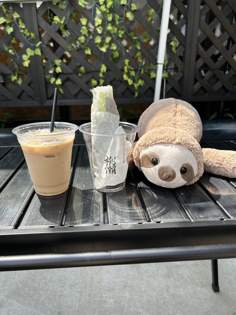 Roll Slothのロールで、あなたの下北沢体験をもっと特別に！🦥🌟

Make your Shimokitazawa experience extra special with our rolls! 🦥🌟

#ナマケモノ #RollSloth #ロールスロース #下北 #下北沢 #下北グルメ #下北ごはん #下北沢カレー #JapanTravel #VisitJapan #ExploreJapan #Tokyo