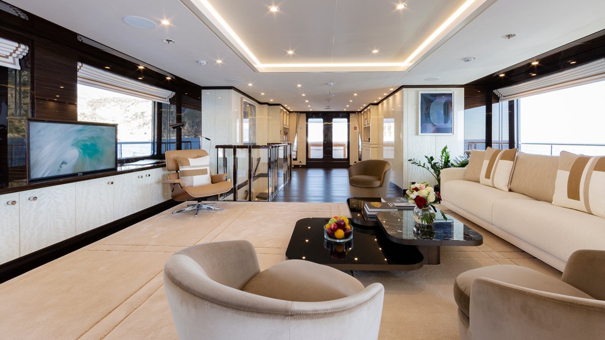 boatint's tweet image. For this week’s Charter Tuesday, BOAT steps on board Galene - a 55m motor yacht ideal for families, groups of friends, or corporate getaways.
Available under a special summer rate with @YCOyacht.
For more information: boatint.com/1f8