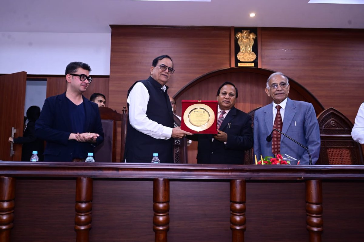 DRCPSINGH4's tweet photo. The 1st Justice T.S. Mishra Memorial Trial Advocacy Competition 2025 began with grandeur at @TSMisraLawSchool!
The inauguration was graced by Chief Guest Dr. L.P. Mishra (Sr Advocate, Allahabad HC), Guest of Honour Sri Kuldeep Pati Tripathi (Addl AG, UP), https://t.co/WNsyp9qEpr