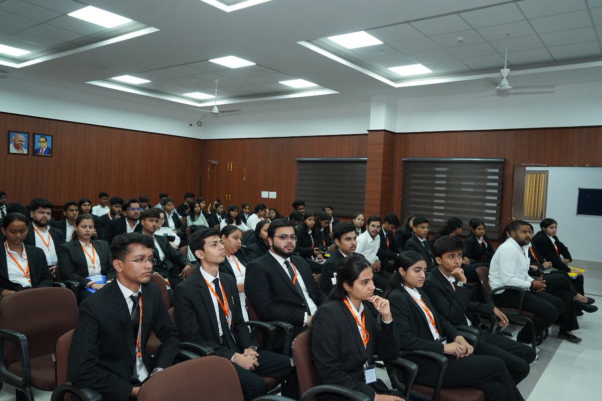 DRCPSINGH4's tweet photo. The 1st Justice T.S. Mishra Memorial Trial Advocacy Competition 2025 began with grandeur at @TSMisraLawSchool!
The inauguration was graced by Chief Guest Dr. L.P. Mishra (Sr Advocate, Allahabad HC), Guest of Honour Sri Kuldeep Pati Tripathi (Addl AG, UP), https://t.co/WNsyp9qEpr