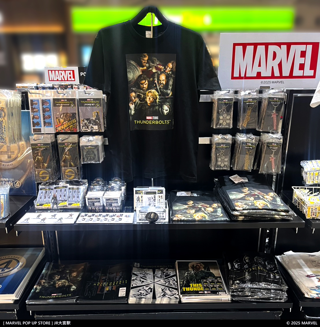 ENDGAME marvel pop-upstore限定キャンバスアート Funko Pop! Movies: Avengers: Endgame -Captain Marvel (New