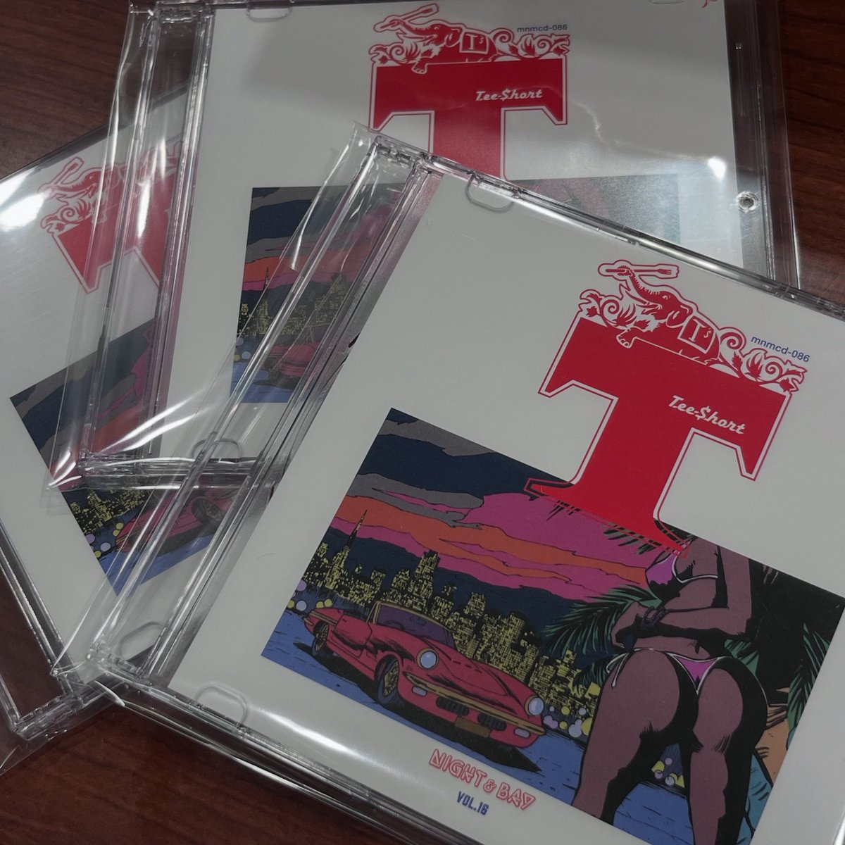 DIGDIG_OKAYAMA's tweet image. record shop DIGDIG
2025年営業予定
今週も水曜夜に!
7/30 (水) 20時30頃〜24時頃
よろしくお願いいたします!
digdig086.com
色々入荷してます!