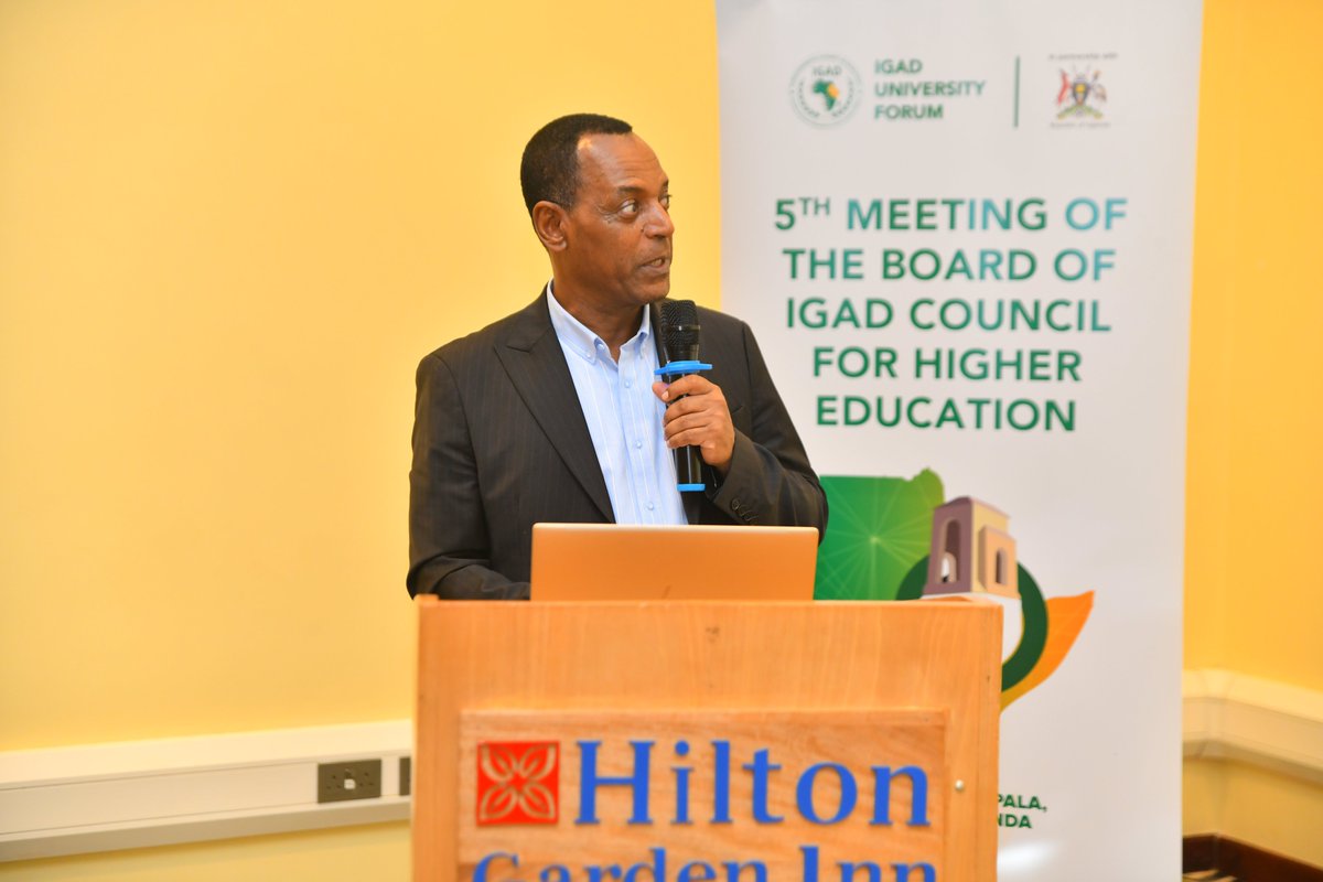 IGADHealthS's tweet photo. #IGADEducation
๐ฏ Day 2 | 5th Meeting of the IGAD Universities Forum in #Kampala, Uganda.
๐ฃKey discussion on the status, progress and implementation of the IGAD Regional Scholarship Program for refugees, IDPs, returnees, and host communities.
๐๐๐ฌ๐ฌ๐ข๐จ๐ง ๐๐ก๐๐ข๐ซ: Dr. Duguma Adugna, Chief of Staff of the Executive Secretary, @IGADsecretariat.
Key highlights;
โ
Operationalise a tripartite model with partnerships led by IGAD, Universities and Scholars.
โ
Scale up and inclusion: Broaden reach to support more displaced affected youths with special focus on persons with disabilities.
โ
Broaden support to include psychosocial support for Scholars
โ
Scale up resource mobilisation and establish sustainable financing mechanisms including the private sector.