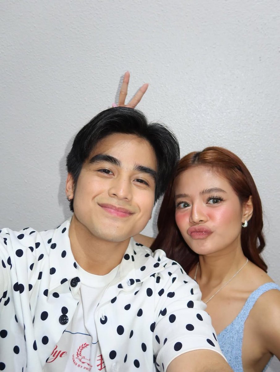 AKALA KO BA SA THURSDAY PA???!! HINDI AKO HANDA