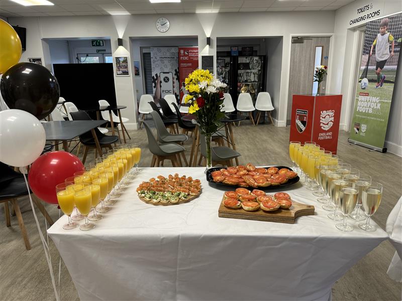 Are you searching for the perfect venue to host your charity or corporate event? 🔍

We can deliver your tournament for you! ⚽🍕🍻

Find out more now 👇
norfolkfa.com/about/the-fdcs…