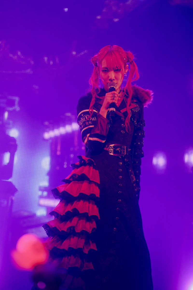 io_nightowl's tweet image. 信念の紅色も持ったまま、
大切な場所で授かった翼を羽ばたかせて
この声であなたにまた希望運びにいくよ🪶
NightOwlの歌う赤髪!
折原伊桜でした!