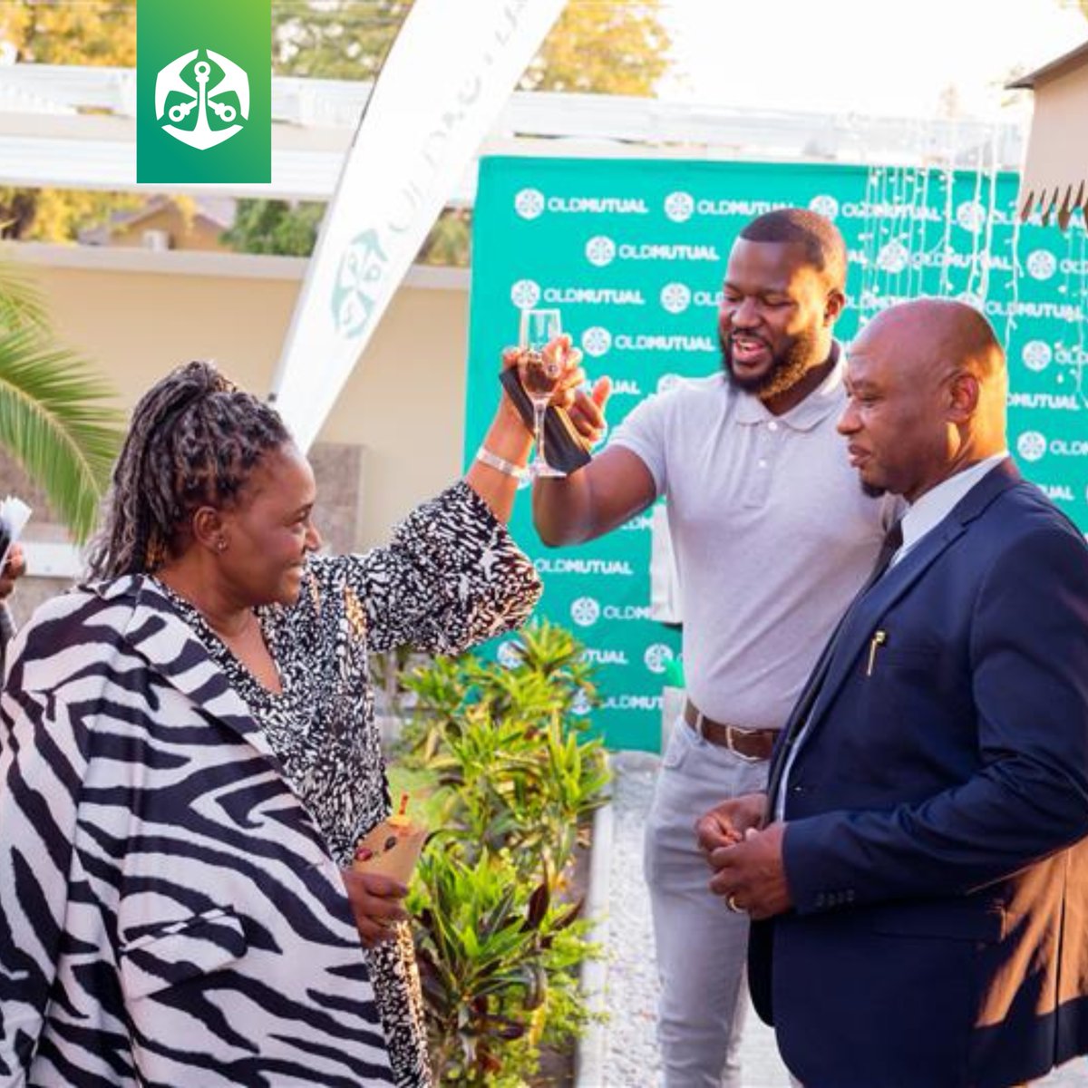 OldMutualNam's tweet image. Our Young Professionals event in Oshakati was a powerful evening of connection, insight, and inspiration. Over 80 driven professionals, from doctors and engineers to entrepreneurs and lawyers, came together to take charge of their financial journeys.
The event kicked off with…