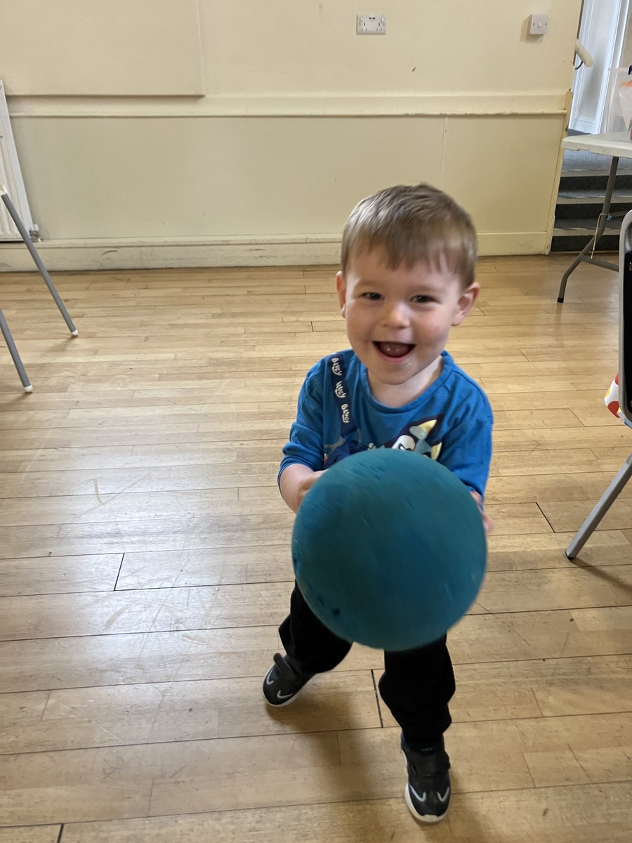 🎨 Fun &amp; Games Over Breakfast!
Today’s Breakfast Club was bursting with creativity and energy! At Dawley Town Hall, it was a hands-on Crafts morning, and at Old Park Primary, children got active with Sports &amp; Games. Fuel of the day? Delicious, refreshing smoothies! 🥤