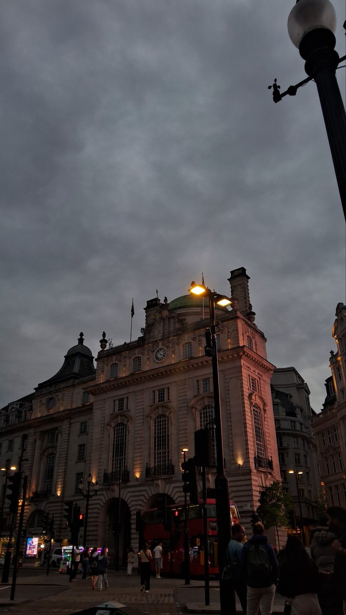 London is so pretty 💗