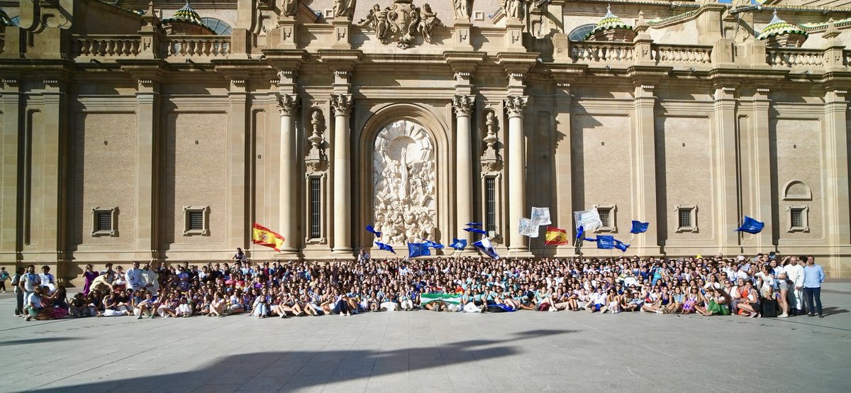 Compañía de Jesús (@jesuitasesp) on Twitter photo Juventud ignaciana en marcha: Zaragoza, primer hito del Jubileo. Una oportunidad para hacer camino interior y como comunidad, de sentirnos Iglesia y llenarnos de esperanza.
<a href="/educsi/">Educación Jesuitas</a> | <a href="/magis_es/">MAG+S | comunidad ignaciana</a> | #EnCompañíadeJesús | #Jubileo2025
infosj.es/noticias/21685… Juventud ignaciana en marcha: Zaragoza, primer hito del Jubileo. Una oportunidad para hacer camino interior y como comunidad, de sentirnos Iglesia y llenarnos de esperanza.
<a href="/educsi/">Educación Jesuitas</a> | <a href="/magis_es/">MAG+S | comunidad ignaciana</a> | #EnCompañíadeJesús | #Jubileo2025
infosj.es/noticias/21685…
