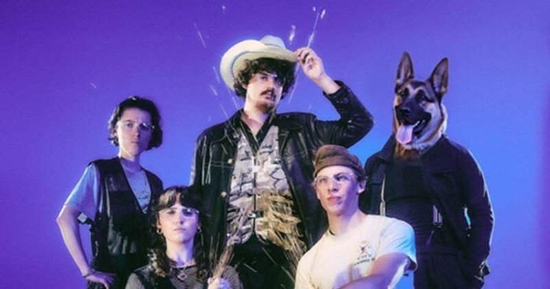 Fat Dog release new single Pray To That live4ever.uk.com/fat-dog-new-si…