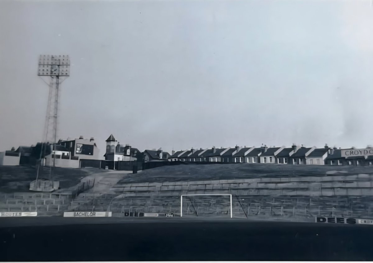 Andy B CP1905 🦅⚽️🏴󠁧󠁢󠁥󠁮󠁧󠁿🇬🇧🟰🟰🟥🟦🟩⬜️ tweet media