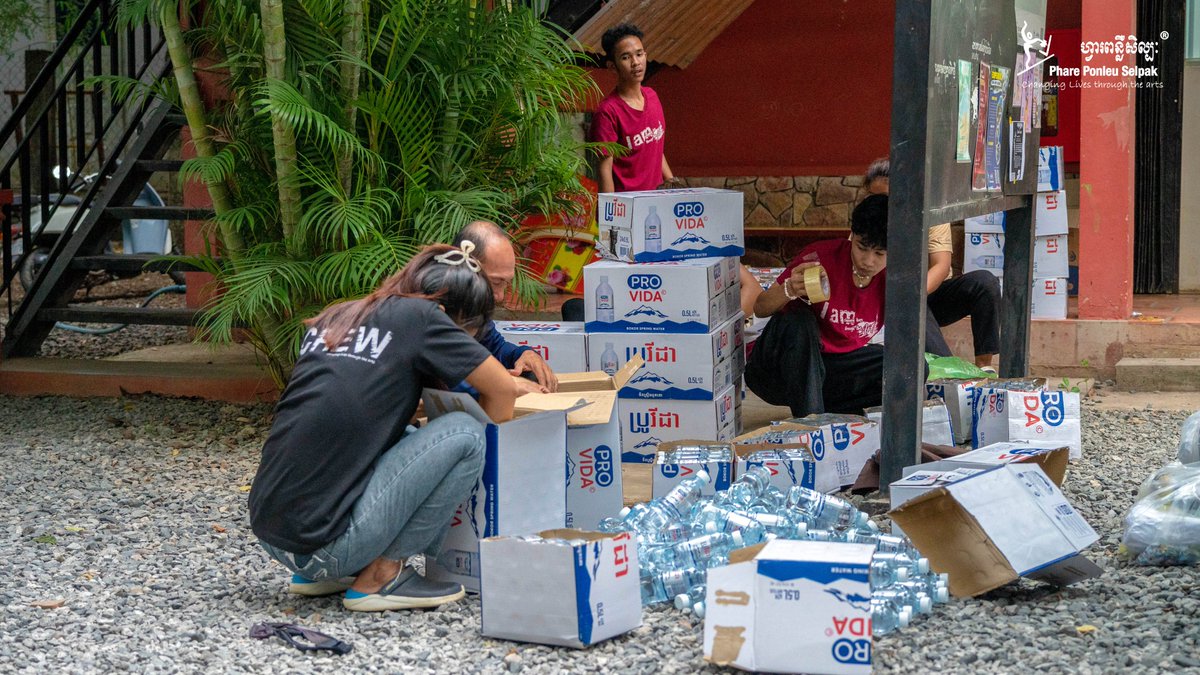 In coordination with local authorities, our team reached Preah Vihear to deliver relief supplies to families displaced by the war. Our team is on the ground to assess the situation and coordinate child protection efforts.

Wishing safety and strength to all those affected. 🙏🇰🇭