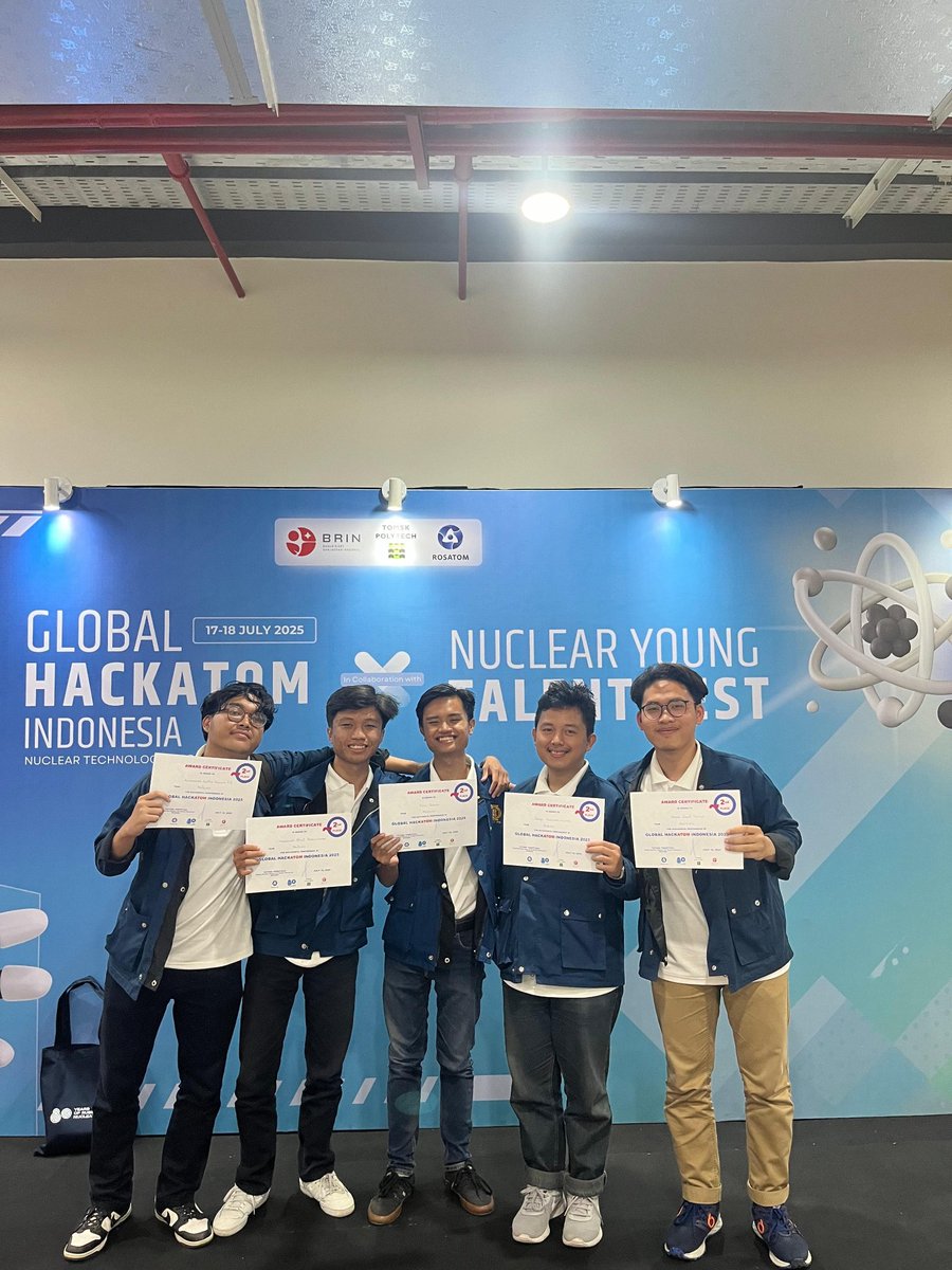 Fisika ITB tweet media