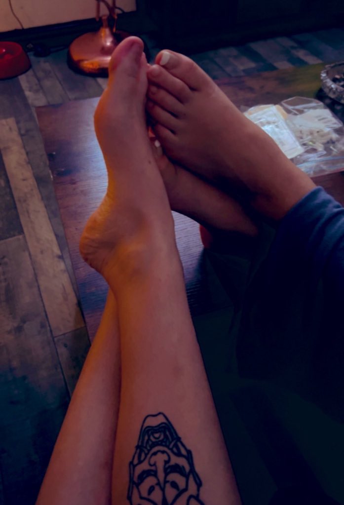 One year of power. One year of control. One year of us. 👑

Today, your favorite lesbian Dommes celebrate our one year anniversary. Our favourite cucks, losers and virgins should be sending for our date night and just sending because we don’t need a reason.
