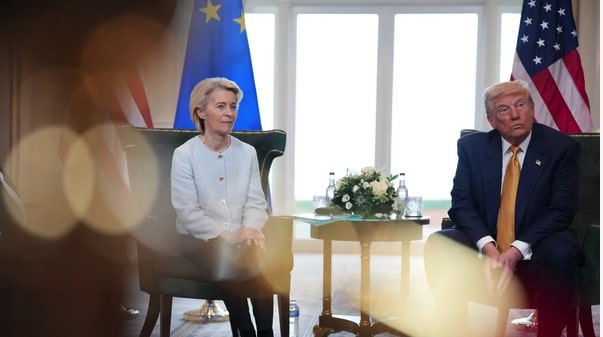 jkaonline's tweet image. Fuzzy trade deal details ...
Trump&apos;s &quot;announce first, details later&quot; approach to trade deals raises questions about the cumulative trillion dollars in investment the administration says foreign nations have pledged ... @axios 
axios.com/newsletters/ax… #axiosmacro