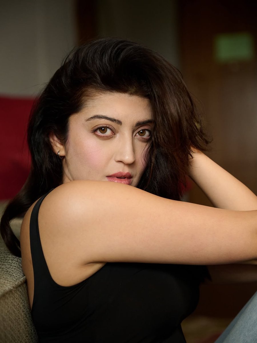 NammaHeroines (@nheroines) on Twitter photo Stunner <a href="/pranitasubhash/">Pranitha Subhash</a>
#PranithaSubhash #KannadaHeroine #KannadaCinema #NammaHeroines Stunner <a href="/pranitasubhash/">Pranitha Subhash</a>
#PranithaSubhash #KannadaHeroine #KannadaCinema #NammaHeroines