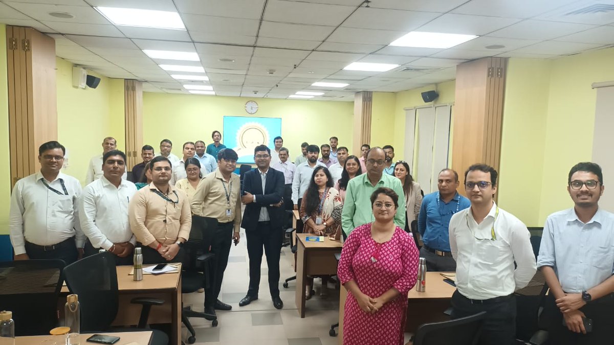 IEEFA South Asia (@ieefa_southasia) on Twitter photo 🎓UCO Bank hosted a training on “ESG-led Opportunities for Banks” in Kolkata on 25 July. <a href="/labanyajena1/">Labanya Prakash</a> led 3 sessions on how ESG drives strategic growth & risk management. 🔍ESG is key to #lending, #climaterisk, & #resilience in India’s #banking sector. 🎓UCO Bank hosted a training on “ESG-led Opportunities for Banks” in Kolkata on 25 July. <a href="/labanyajena1/">Labanya Prakash</a> led 3 sessions on how ESG drives strategic growth & risk management. 🔍ESG is key to #lending, #climaterisk, & #resilience in India’s #banking sector.