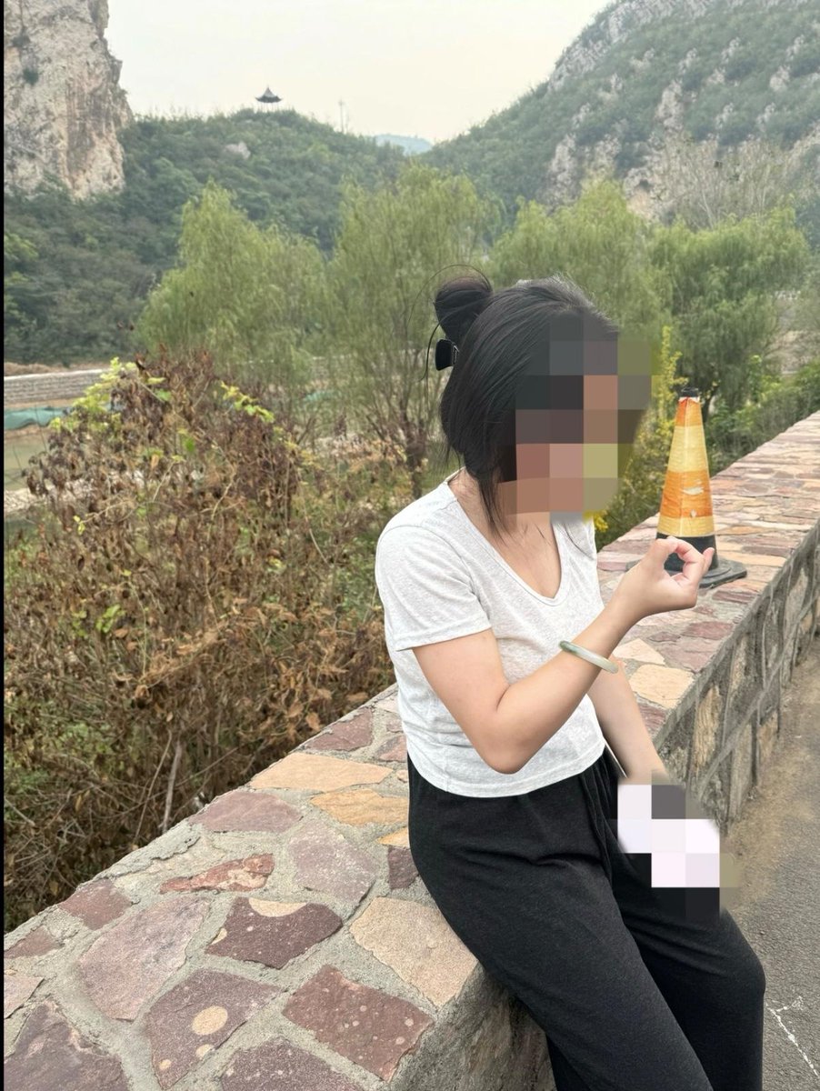 骚逼妹妹处女给了我 tweet media