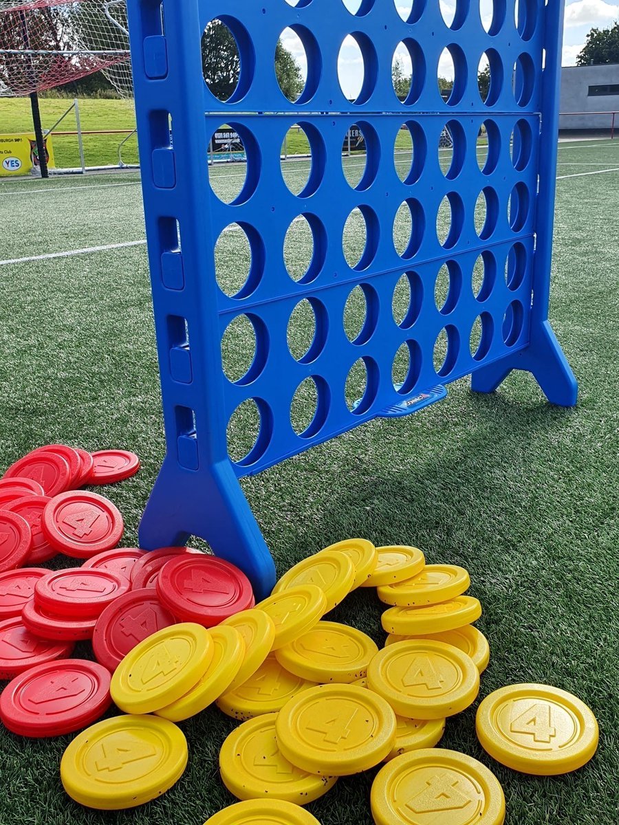 …who are you challenging to a game?

Who could you beat? 👀