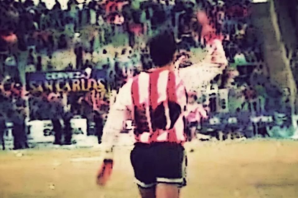 #Tatengue | Se cumplen 36 años del histórico ascenso de Unión tras vencer a Colón en la final
👉lt10.com.ar/noticia/471623…
