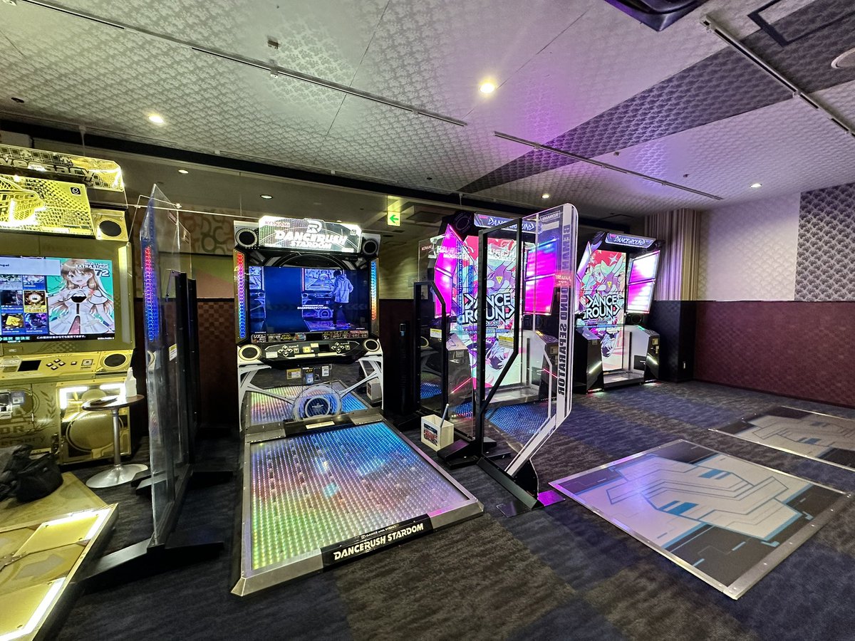 ラウンドワン 中川1号線店
名古屋駅から無料シャトルバスで
ようやく来店 初来店
ダンスゲームも充実してる！

 (朗報)8月末頃迄の平日バスが増便しているそうです。運ちゃんぶっ飛ばしてくれるので所要時間 20分ほどで着けました笑
round1.co.jp/shop/tenpo/aic…

#ラウンドワン #名古屋 #ダンス