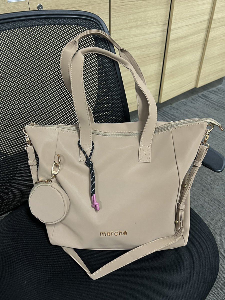 h0neymilktea_'s tweet photo. bags from local brand deserve the hype: Merche💌 https://t.co/iESPc1UOmW