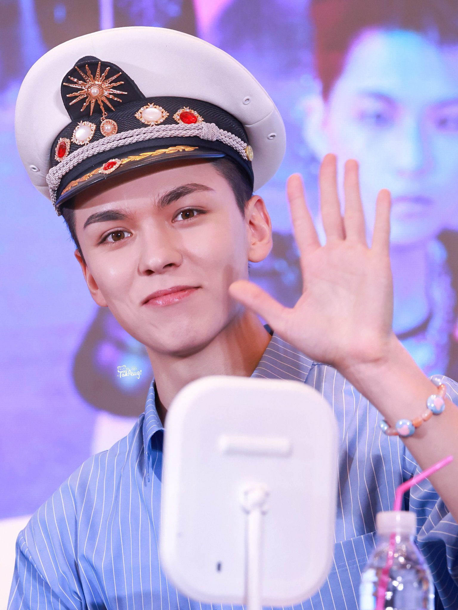 seventeen バーノン FML サイン会 yzy $_57.JPG?set_id=8800005007