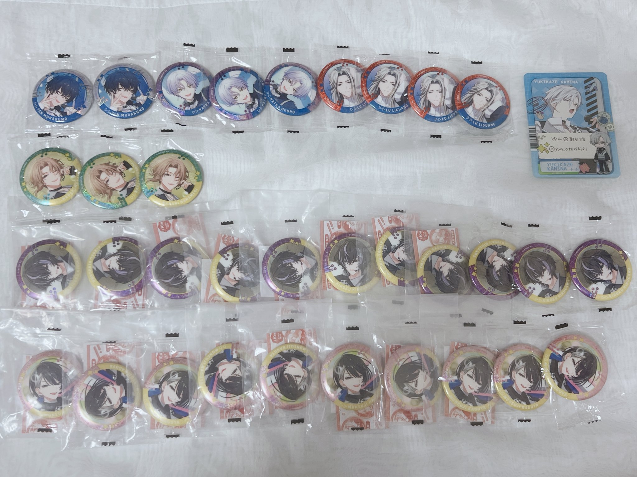 ＜エイトリ＞　可不可　缶バッジ 18TRIP エイトリ キャラバッジコレクション 大黒可不可 10個