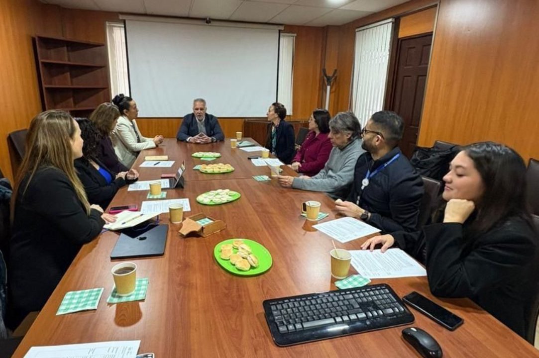 Humanizar la salud: un compromiso compartido con #Chile
📍 Charlas para profesionales de salud, líderes comunitarios y estudiantes
🏥 Estrategias para avanzar en la humanización en hospitales de alta complejidad

👉 humanizar.es/actualidad/not…

#Humanización #SaludConSentido